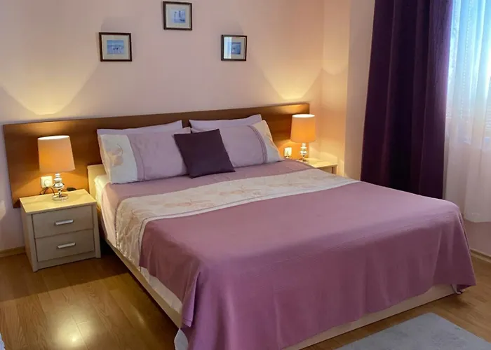 Apartament Siana 1 *