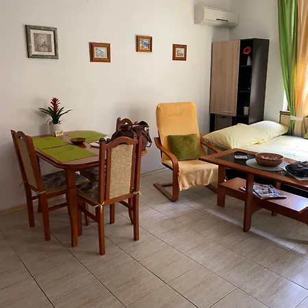 Siana 1 * Sveti Vlas